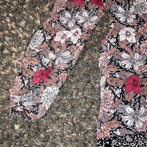 Floral dress - Picture 3 of 6